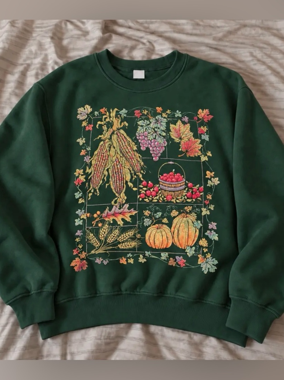 Vintage Forest Green Autumn Harvest Graphic Sweatshirt Cozy Fall Vibe